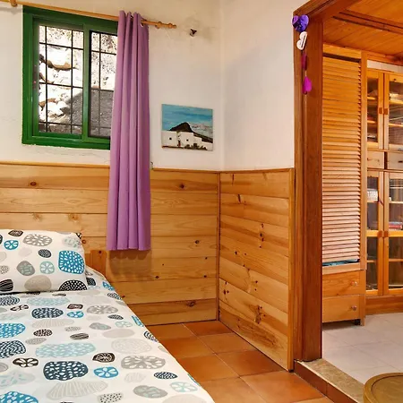 Casa Pinos بيت للعطل