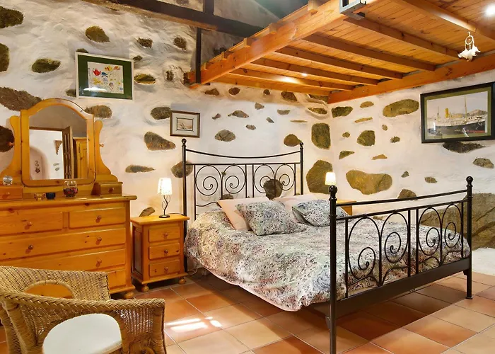 別荘 Casa Pinos アグイメス